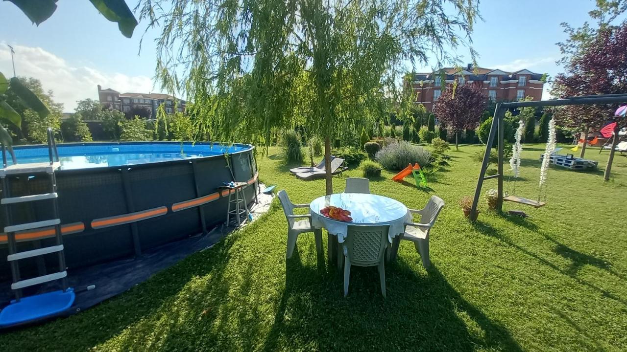 Green Villa Rodna Skopje Exterior photo